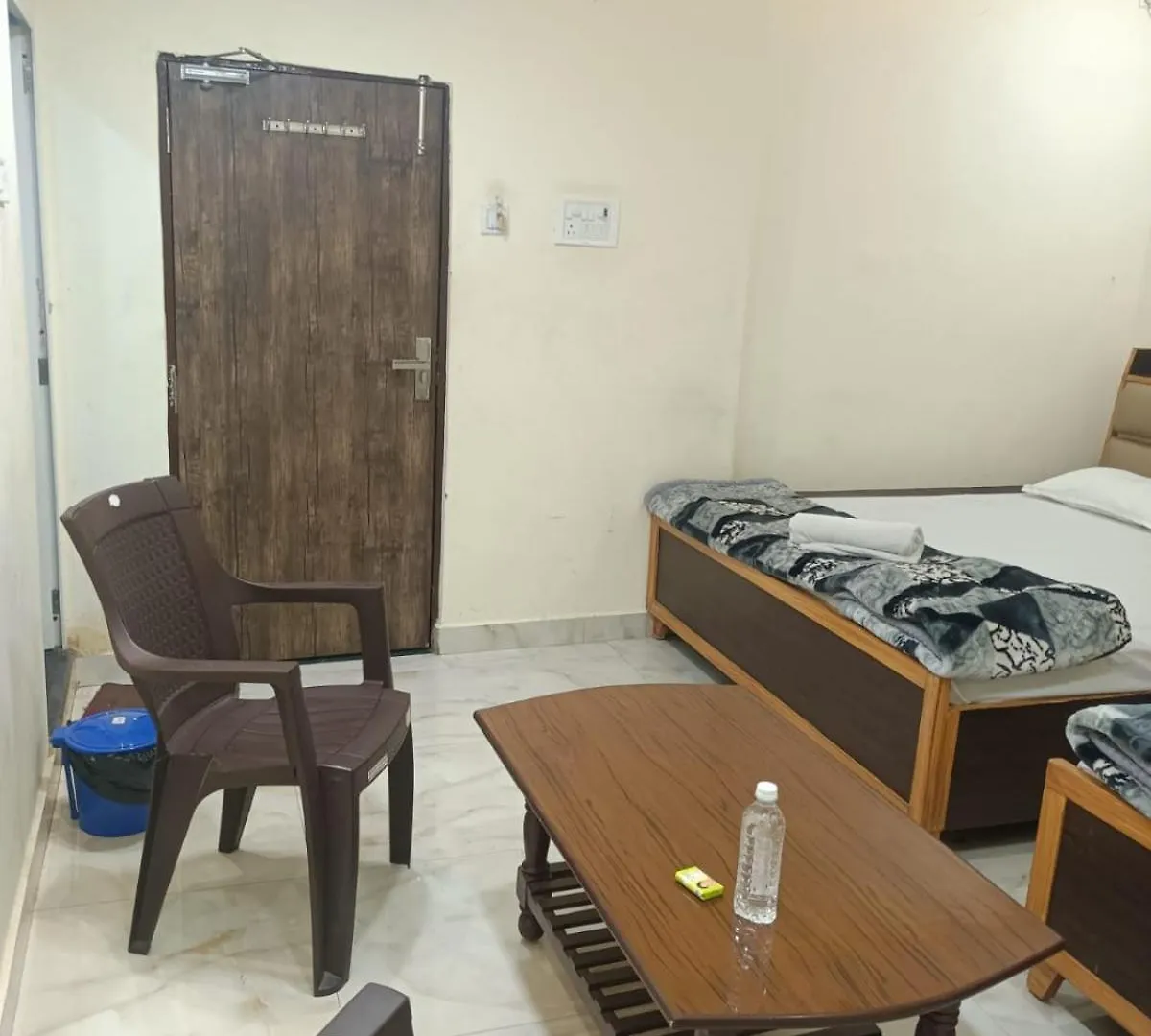 Sanskriti Guest House Varanasi