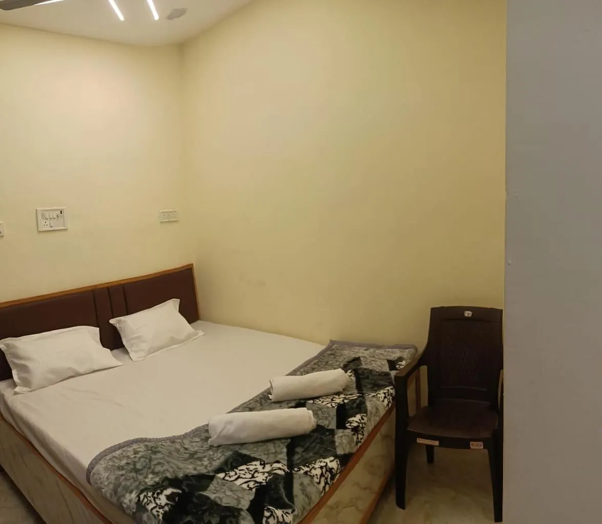 Sanskriti Guest House Varanasi India