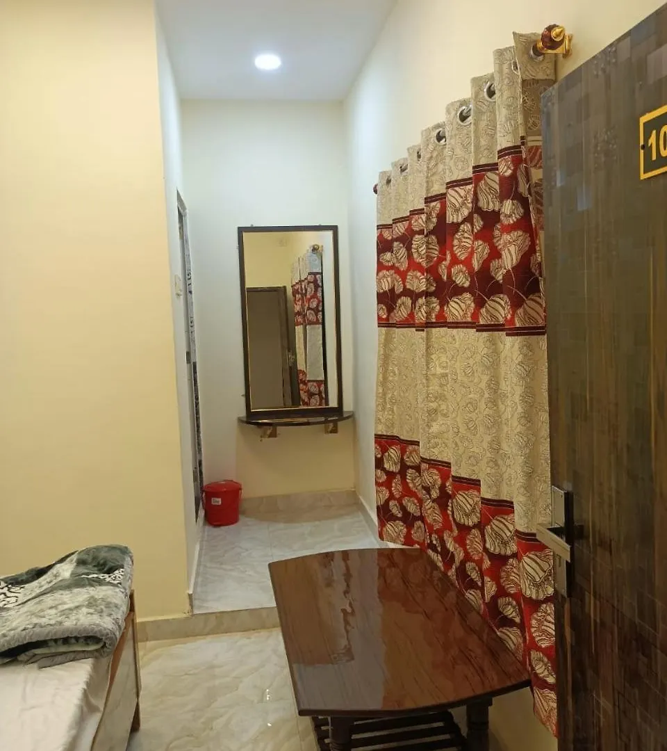 Sanskriti Guest House Varanasi